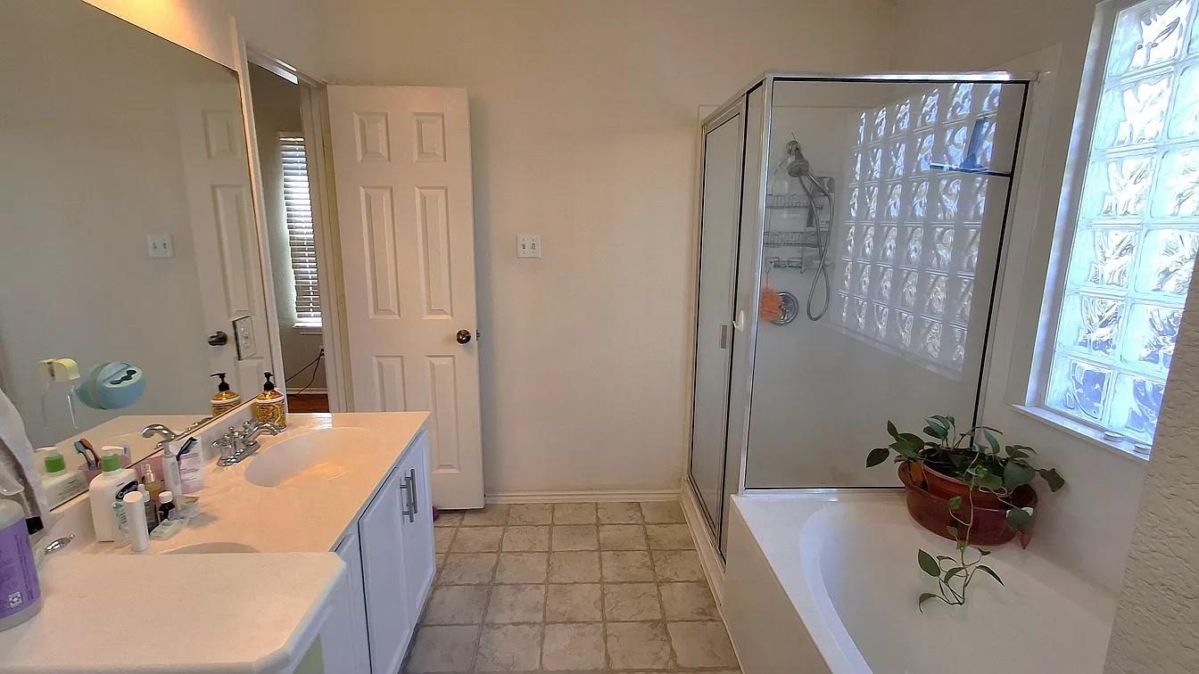 10322 Maydelle Drive Austin TX 78748