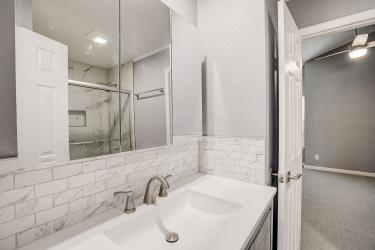 6906 Lovely Lane Austin TX 78744
