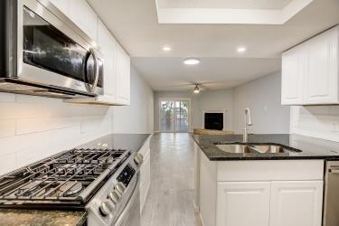 6906 Lovely Lane Austin TX 78744