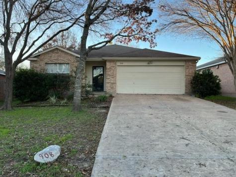 908 Rocking Spur Cove Pflugerville TX 78660