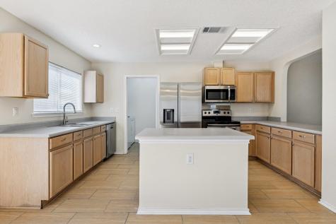 17913 Narsitin Lane Pflugerville TX 78660
