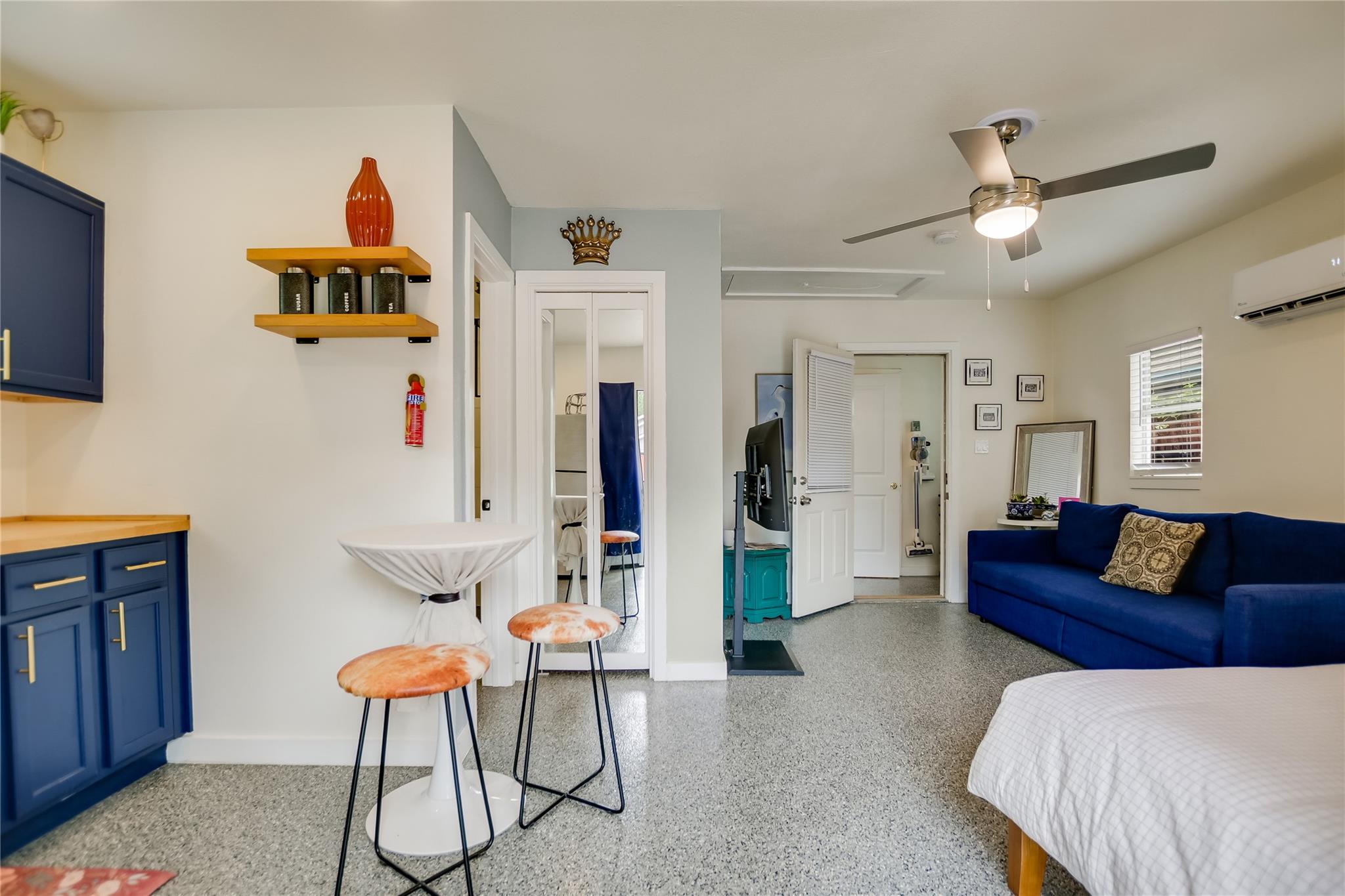 4702 Crest Oak Road Austin TX 78744