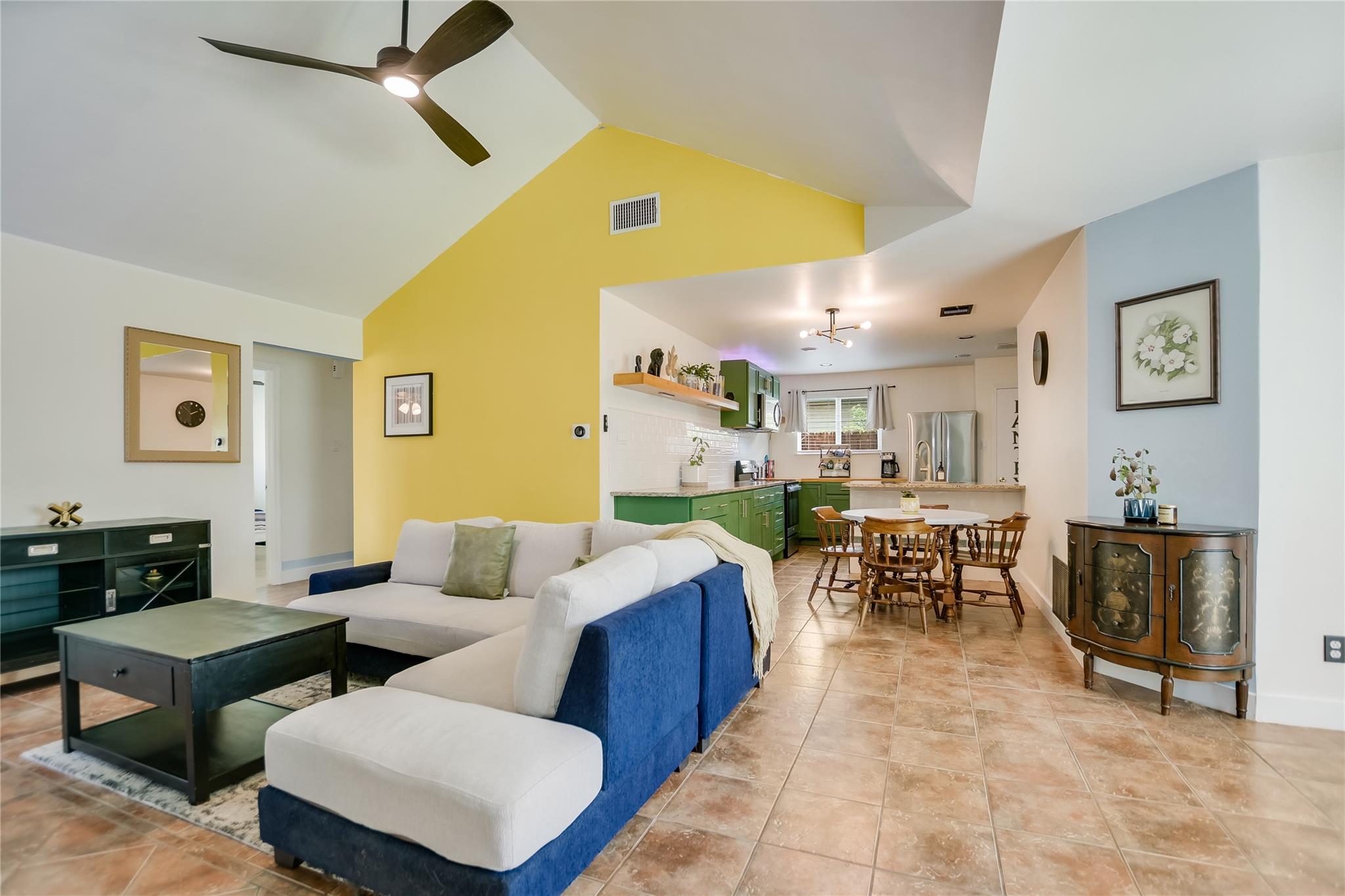 4702 Crest Oak Road Austin TX 78744