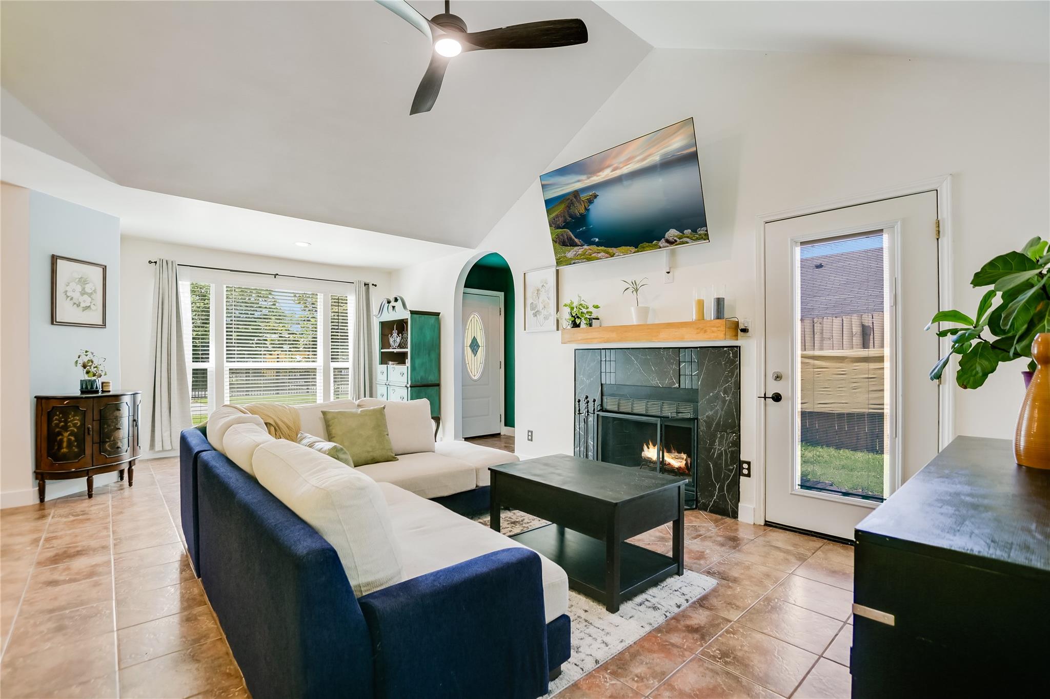 4702 Crest Oak Road Austin TX 78744