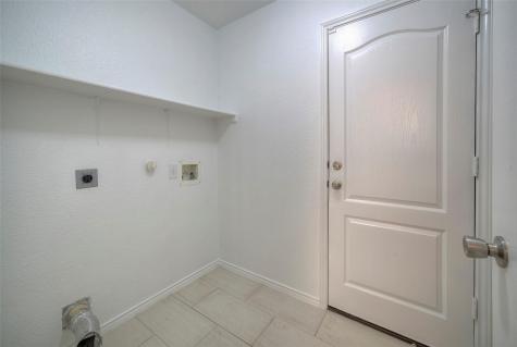 140 Plum Path Kyle TX 78640