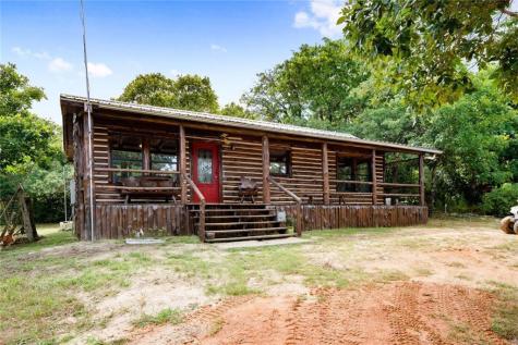 1043 Lewis Lane Dale TX 78616