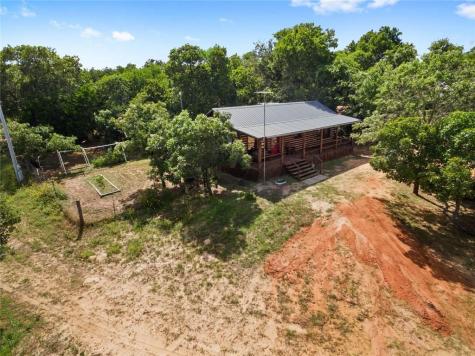 1043 Lewis Lane Dale TX 78616