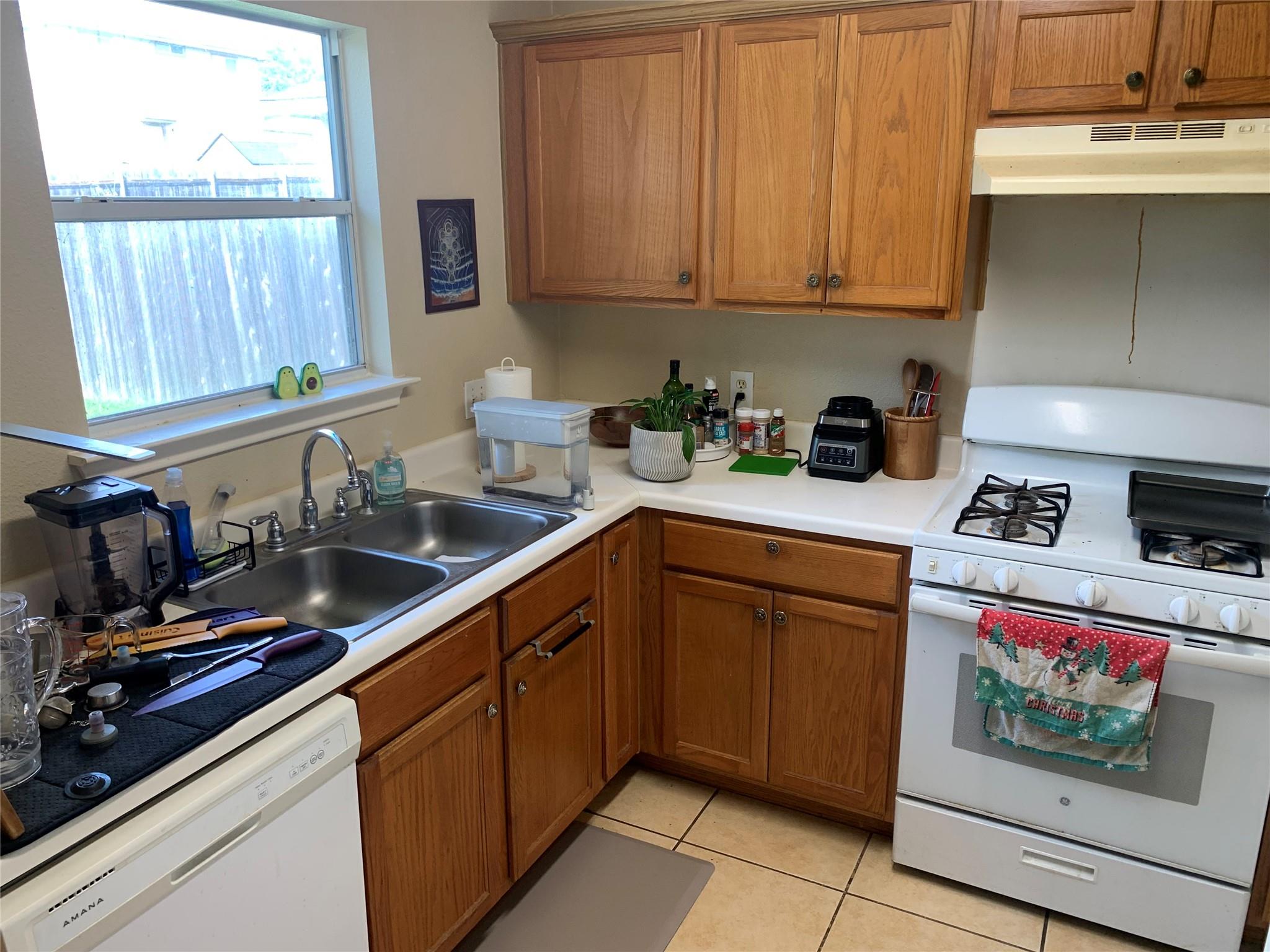 14904 Mossycup Lane Austin TX 78724