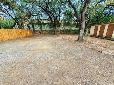 2411 S 5th Street Austin TX 78704