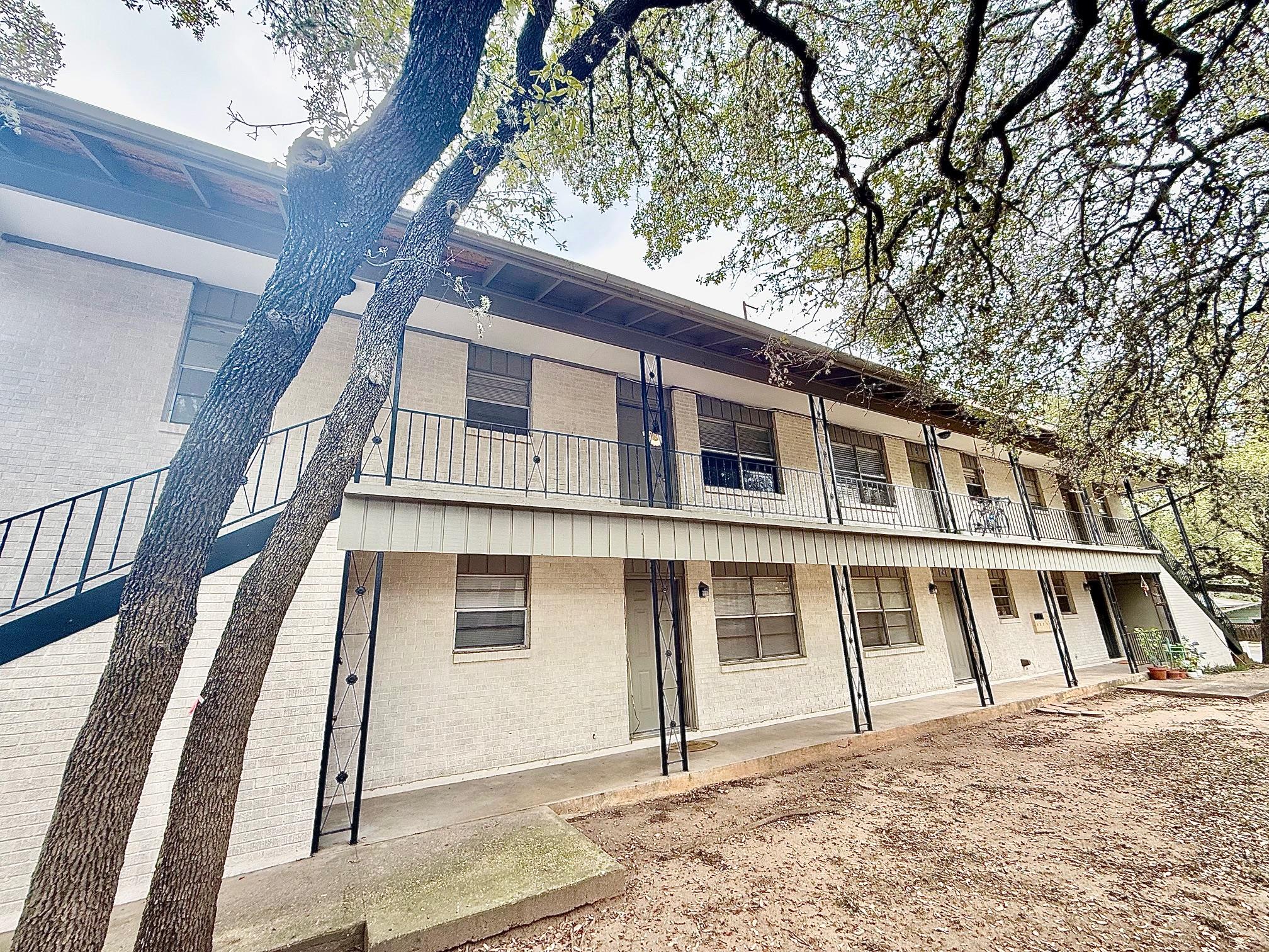 2411 S 5th Street Austin TX 78704