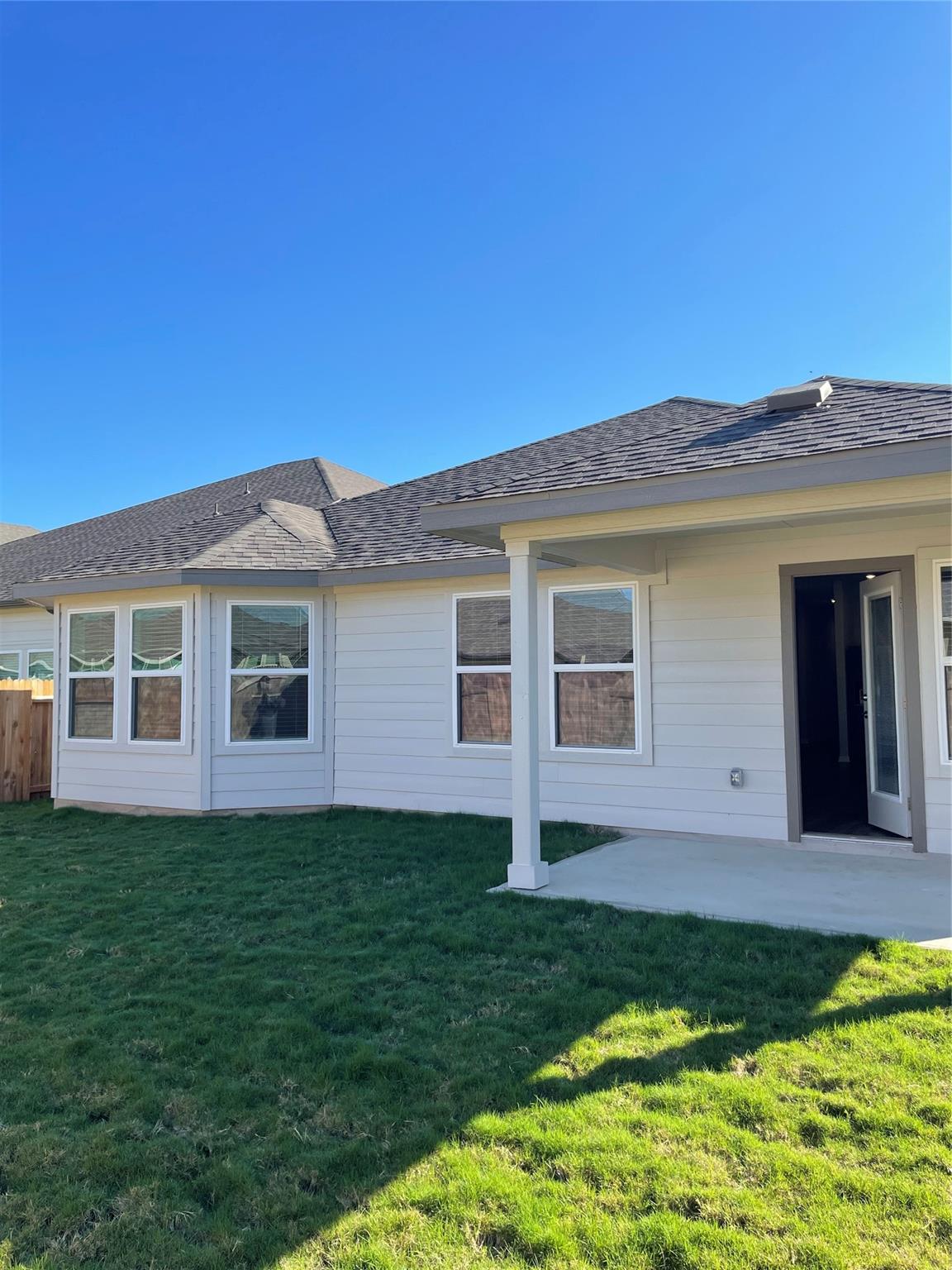10407 Mager Hutto TX 78634