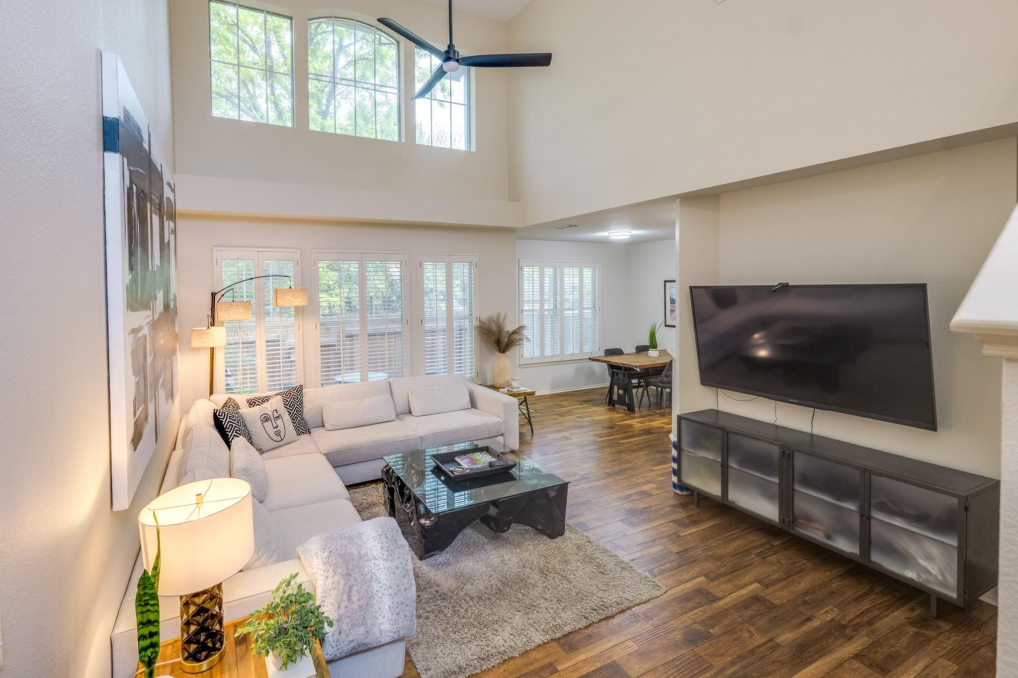 4501 Whispering Valley Drive Austin TX 78727