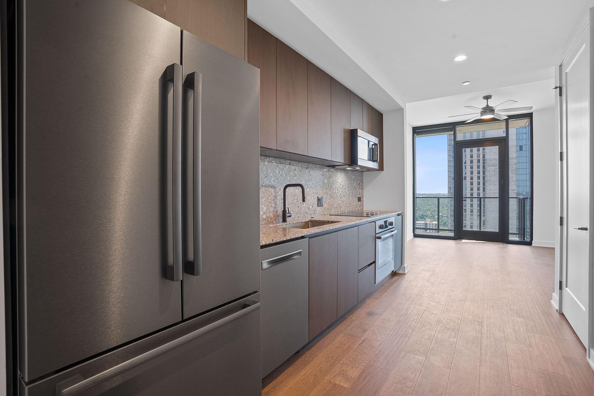 84 East Avenue Austin TX 78701