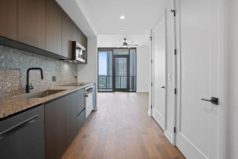 84 East Avenue Austin TX 78701