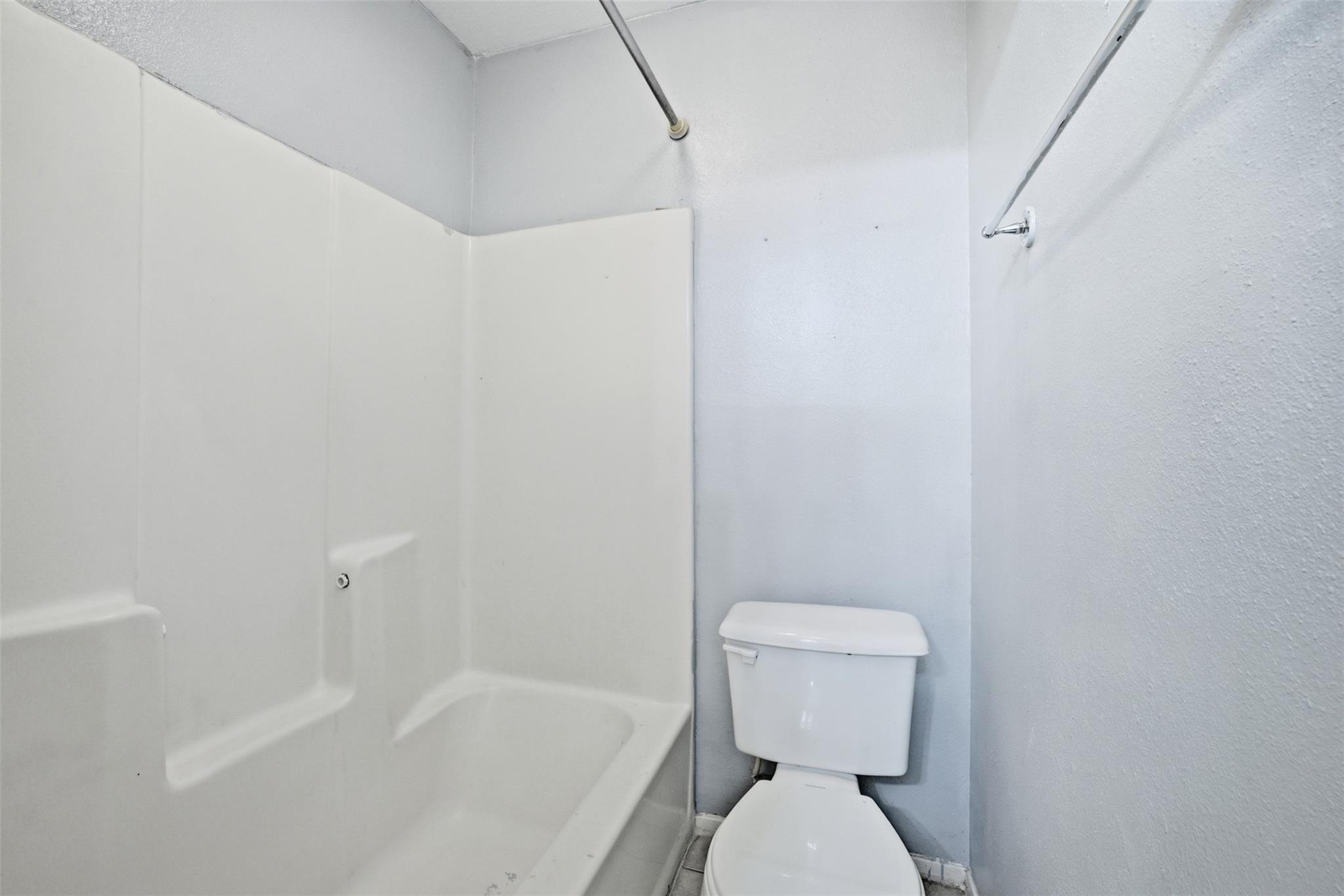 2009 W Loop Austin TX 78758