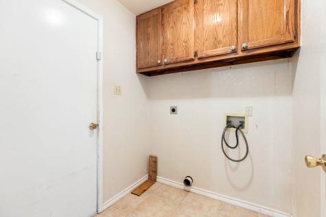 1502 Oak Knoll Lane Lockhart TX 78644