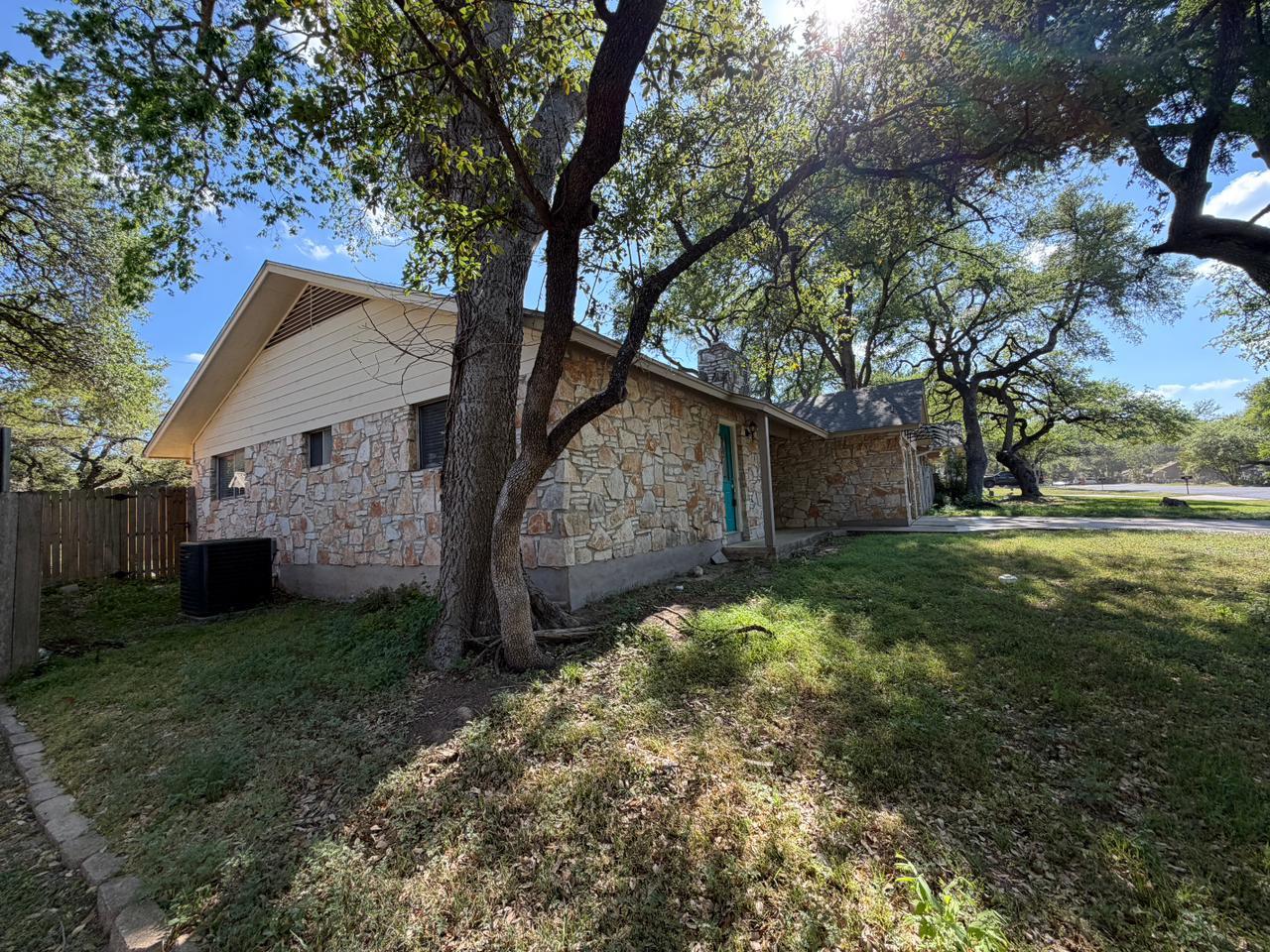 9405 Newberry Drive Austin TX 78729