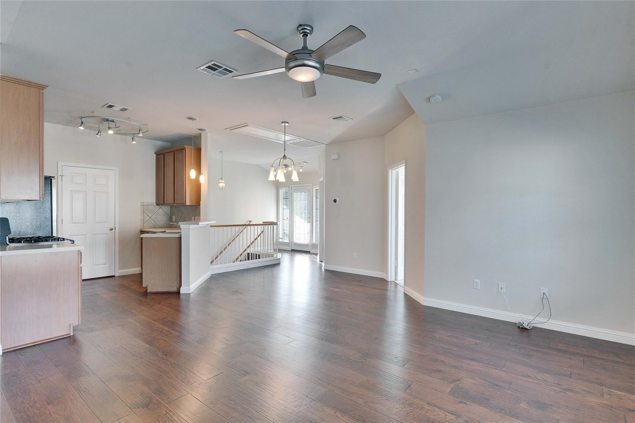 1900 Scofield Ridge Parkway Austin TX 78727