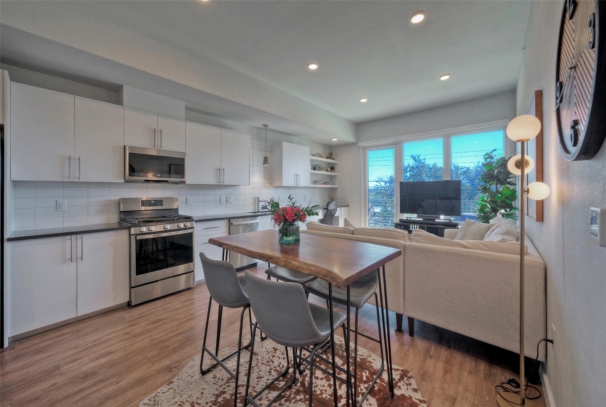 4004 Banister Lane Austin TX 78704