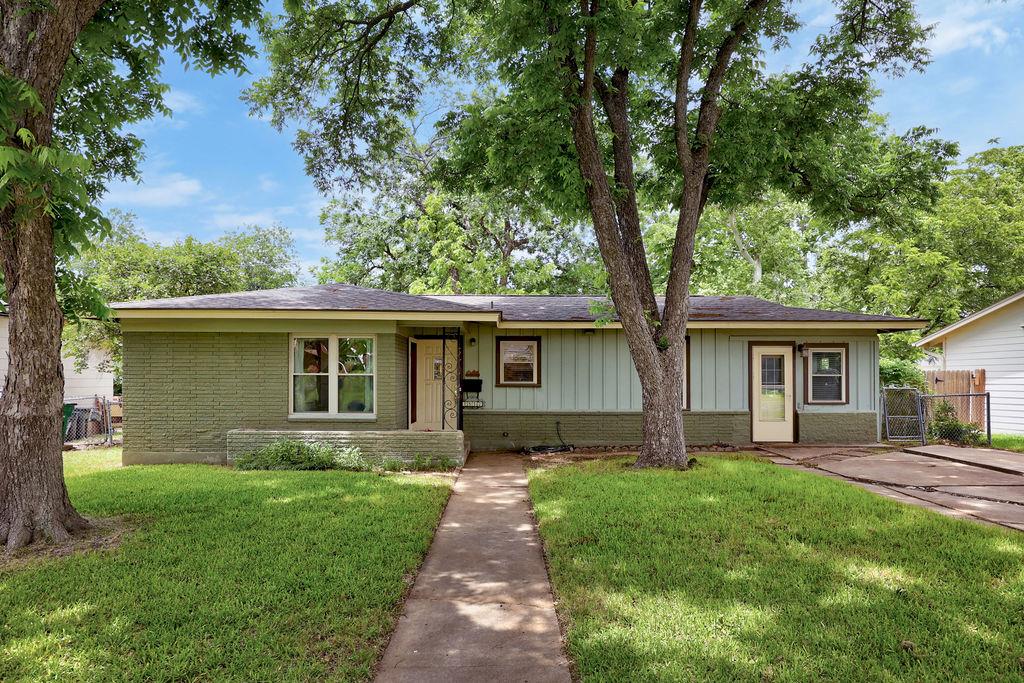 7512 Saint Louis Street Austin TX 78757