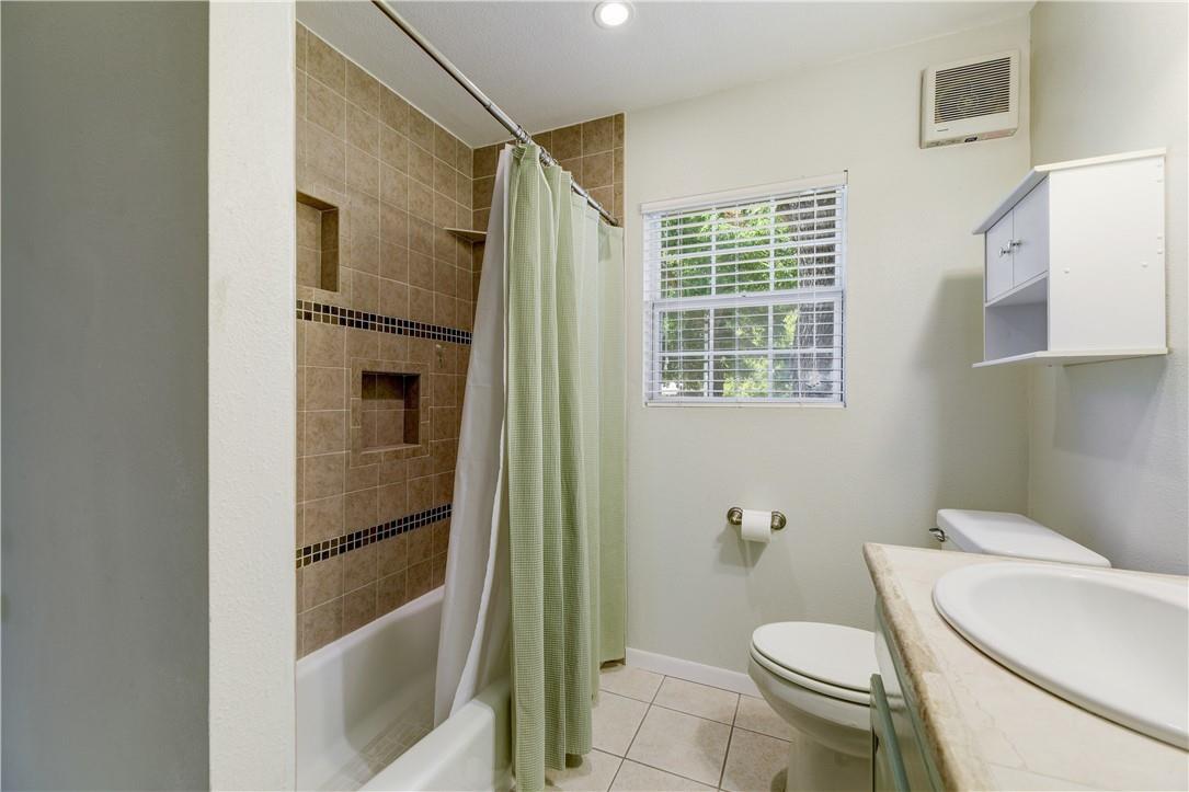 7512 Saint Louis Street Austin TX 78757