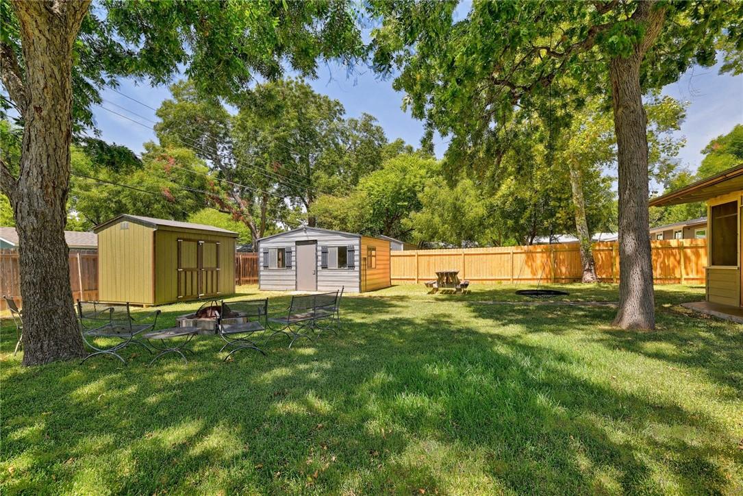 7512 Saint Louis Street Austin TX 78757