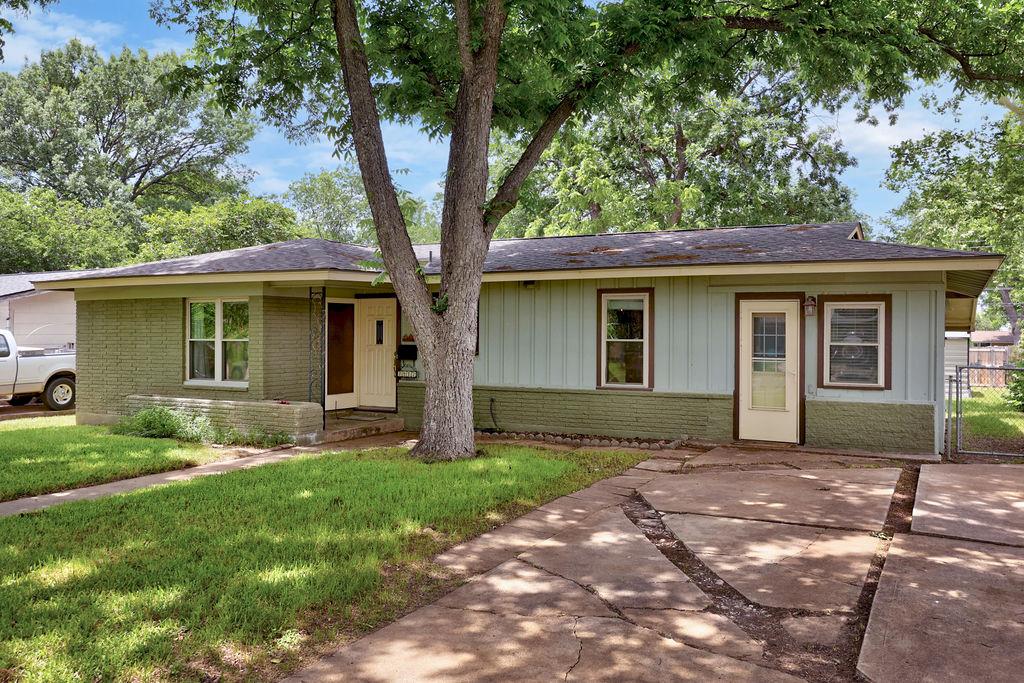 7512 Saint Louis Street Austin TX 78757