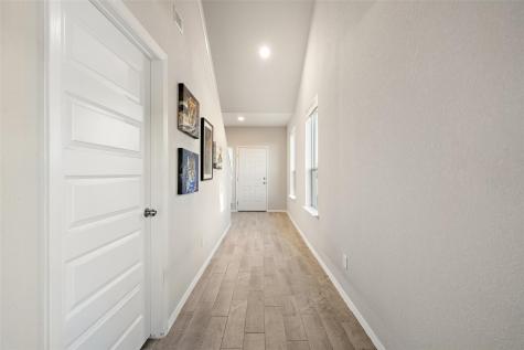 408 Black Opal Drive Jarrell TX 76537