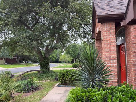 2449 Rick Whinery Drive Austin TX 78728