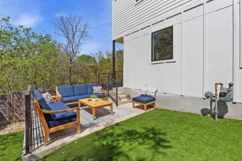 1168 Ridgeway Drive Austin TX 78702