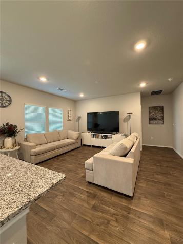 5704 Berriweather Drive Austin TX 78724