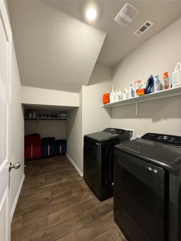 5704 Berriweather Drive Austin TX 78724