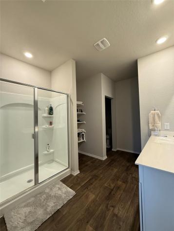 5704 Berriweather Drive Austin TX 78724