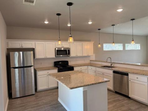 1636 Navajo Trail Kingsland TX 78639
