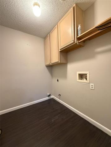 8401 Loralinda Drive Austin TX 78753