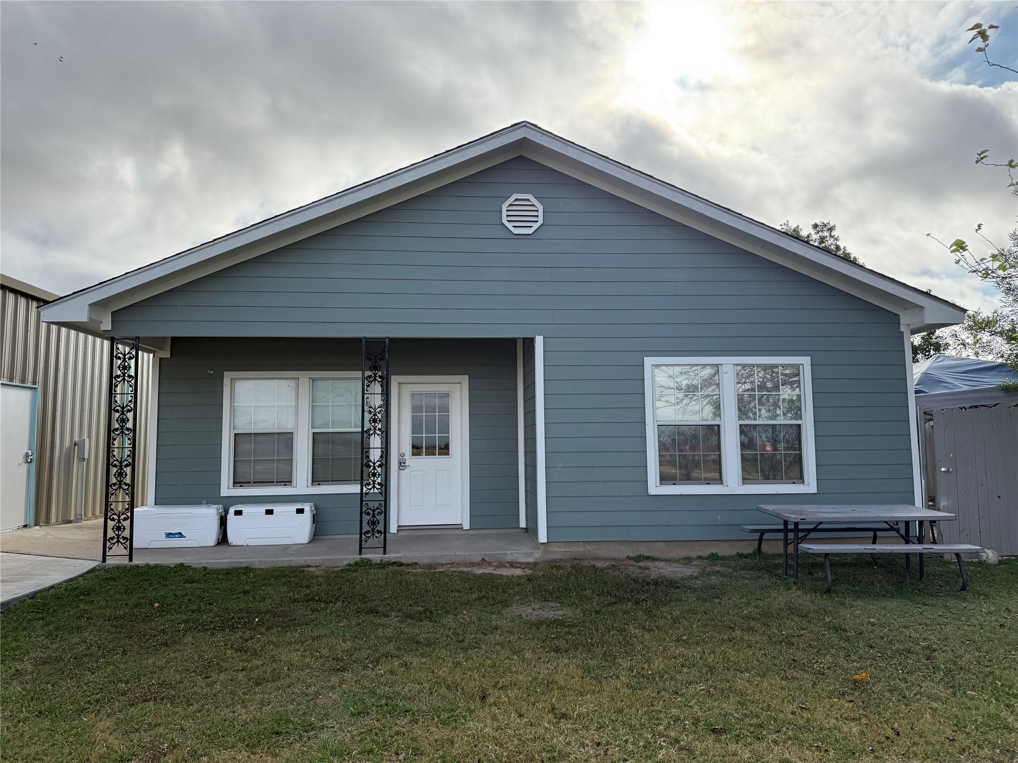144 14405 Fm 973 Manor Texas 78653 Manor TX 78653