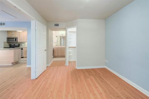 7685 Northcross Drive Austin TX 78757