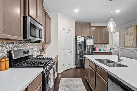 109 Adeline Road Hutto TX 78634