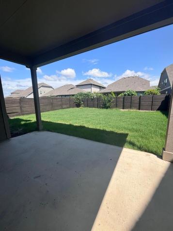 305 Harbors Lane Leander TX 78641