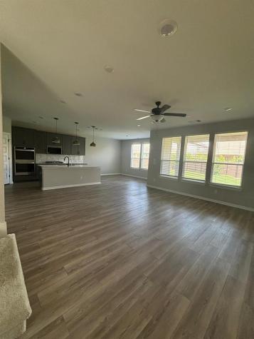 305 Harbors Lane Leander TX 78641