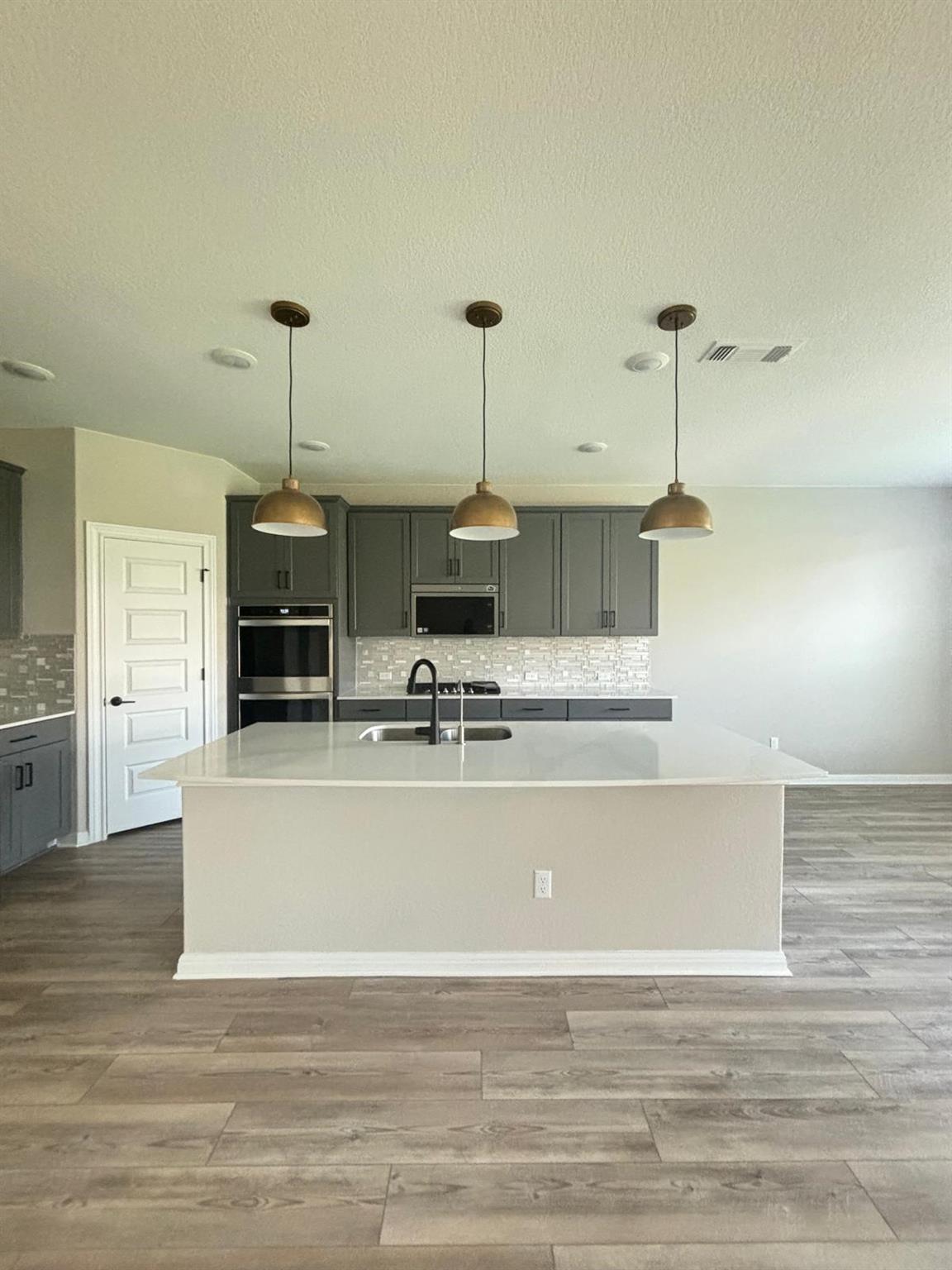 305 Harbors Lane Leander TX 78641