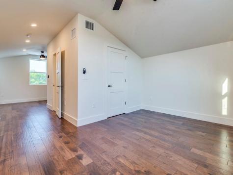 6412 Carson Ridge Austin TX 78741