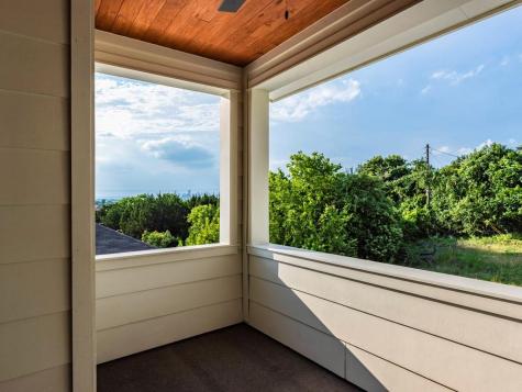 6412 Carson Ridge Austin TX 78741