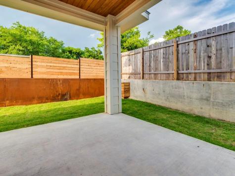 6412 Carson Ridge Austin TX 78741