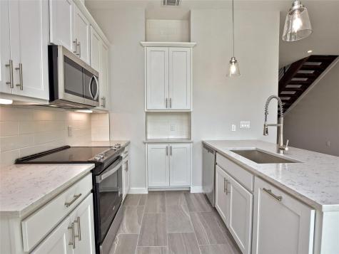 12001 Vista Parke Drive Austin TX 78726