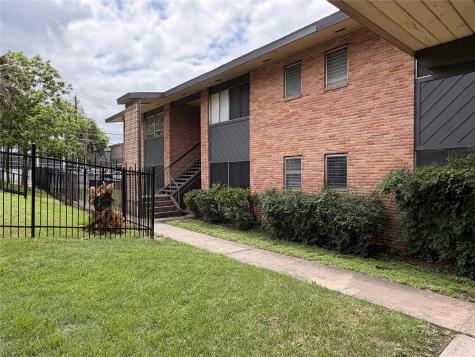3304 Red River Street Austin TX 78705