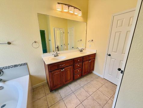 3512 Hidden Lake Crossing Pflugerville TX 78660