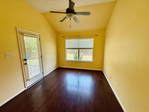3512 Hidden Lake Crossing Pflugerville TX 78660