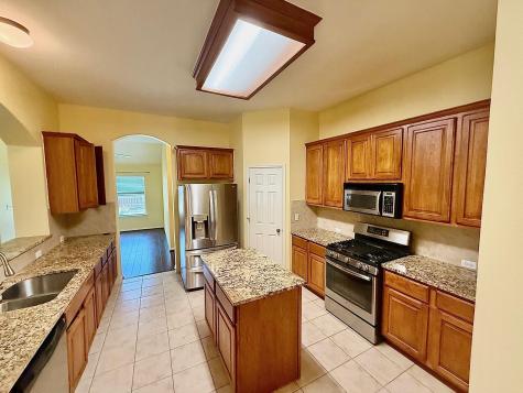 3512 Hidden Lake Crossing Pflugerville TX 78660