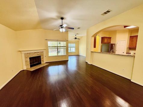 3512 Hidden Lake Crossing Pflugerville TX 78660